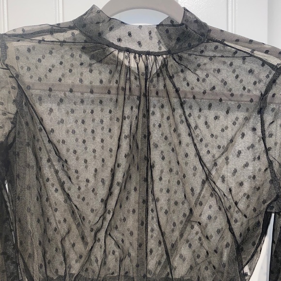 SHEER CROP LONG SLEEVE MUST HAVE! - Picture 5 of 7